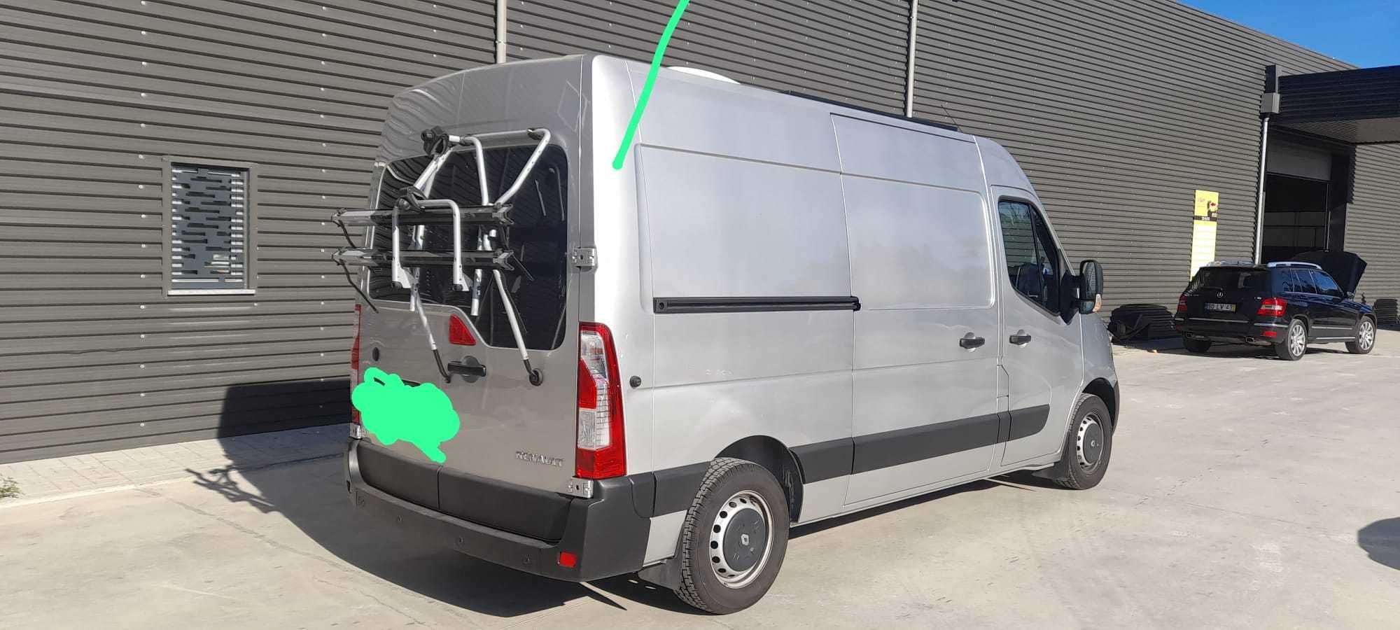 Carrinha Renault autocaravana