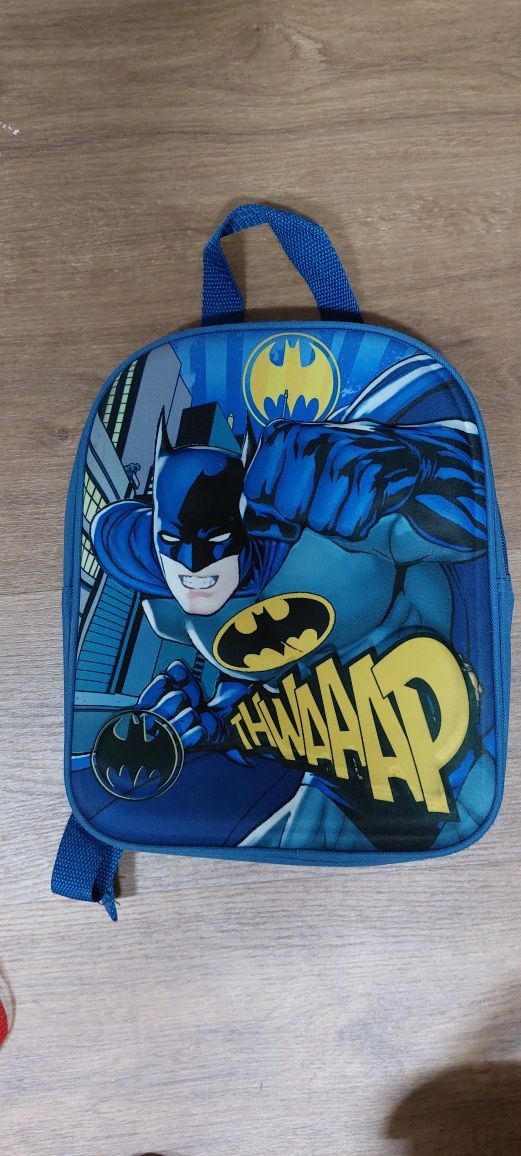 Mochilas / Troley Disney Mickey e Batman