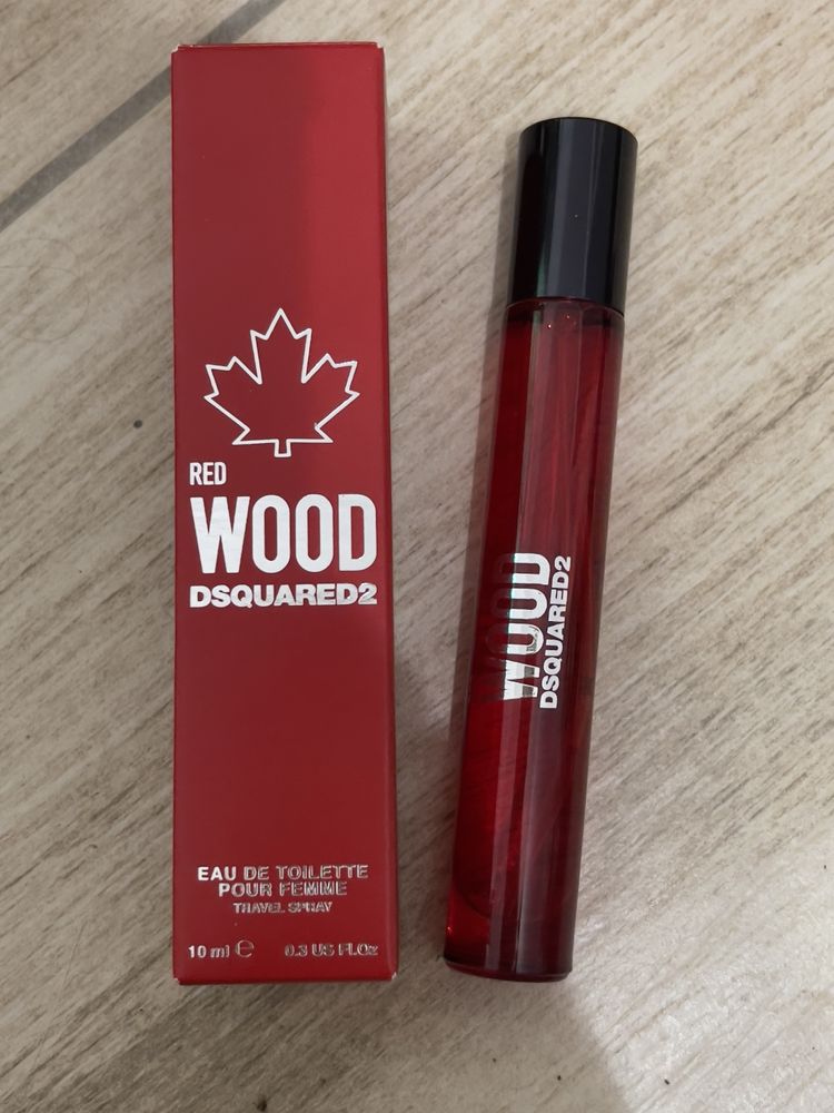 Red wood desquared2 perfumetka