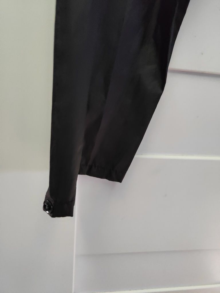 Czarny dwuczęściowy płaszcz spodnie kurtka 140 cm Freedom Trail