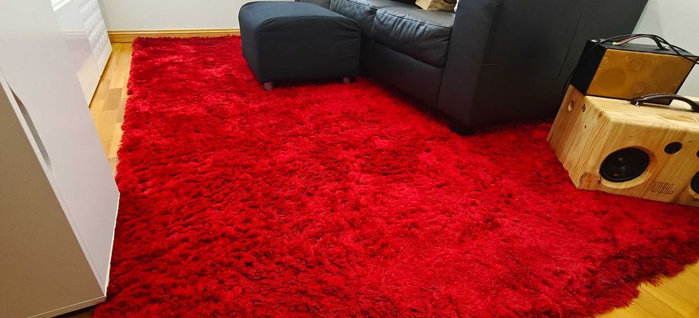 Carpete elegante 300x200 como nova – oportunidade!