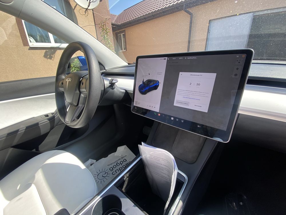 Model Y 2021.