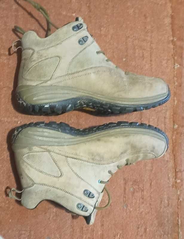 Buty trekkingowe Bergson jak nowe rozmiar 44 podeszwa VIBRAM