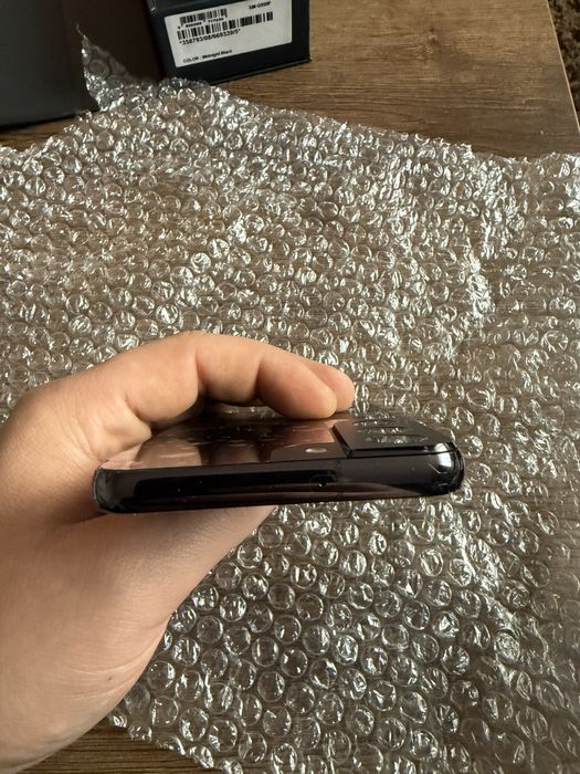 Samsung Galaxy S22 8GB/256GB używany w stanie idealnym