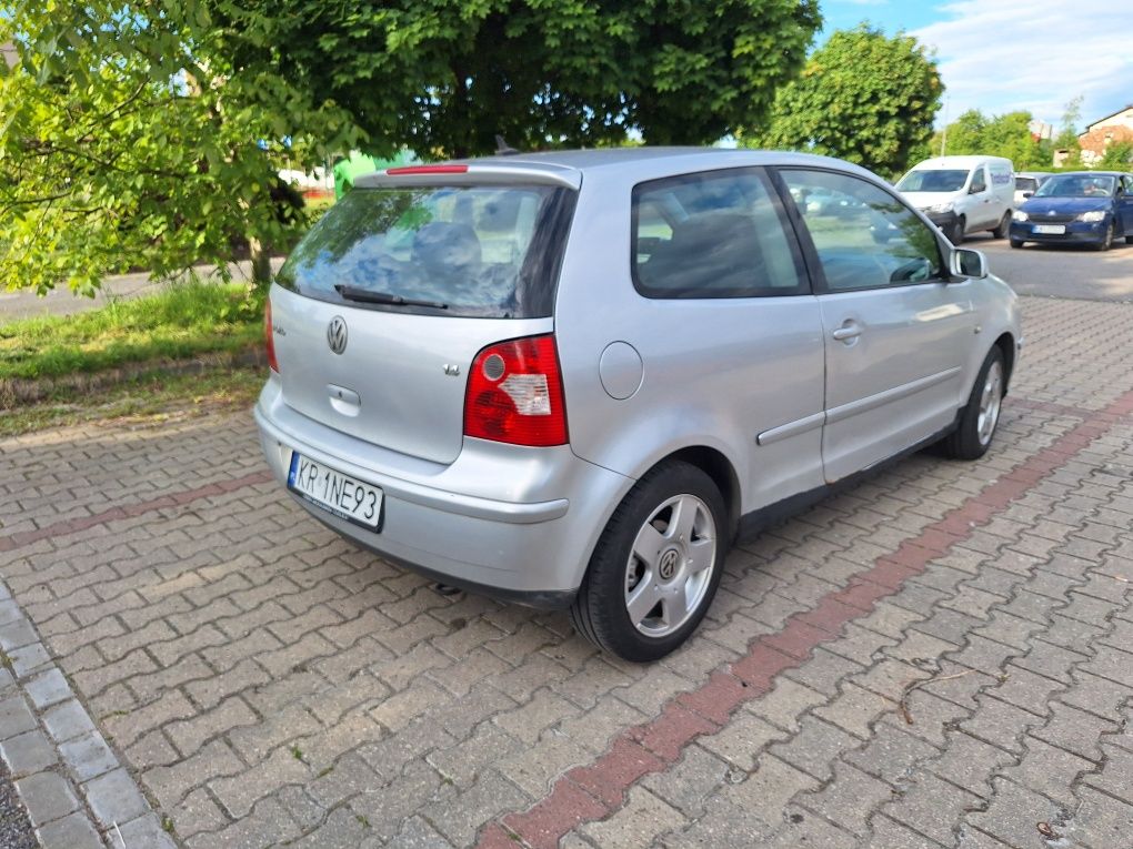 Volkswagen VW Polo IV 9N 1.4 16v 75KM 2002r. 3 drzwi