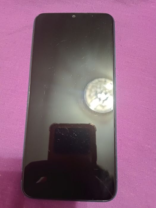 Продам телефон Poco M5