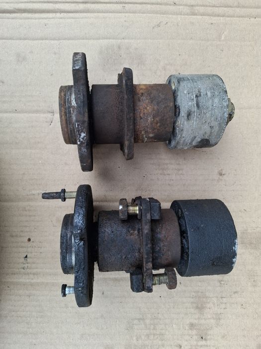 Piasta tyl tylna półoś krótka ośka Fiat 126p Maluch