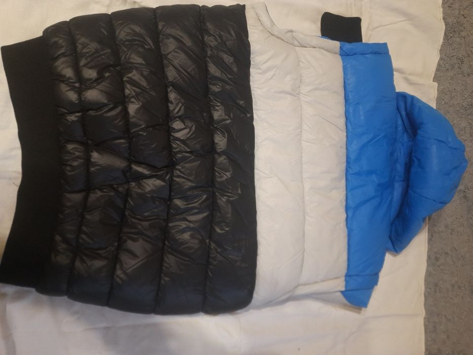 Продам куртку мужскую жилетку