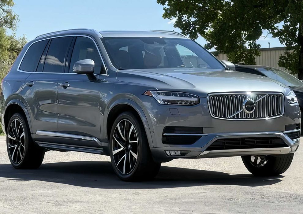 Volvo XC90      2018