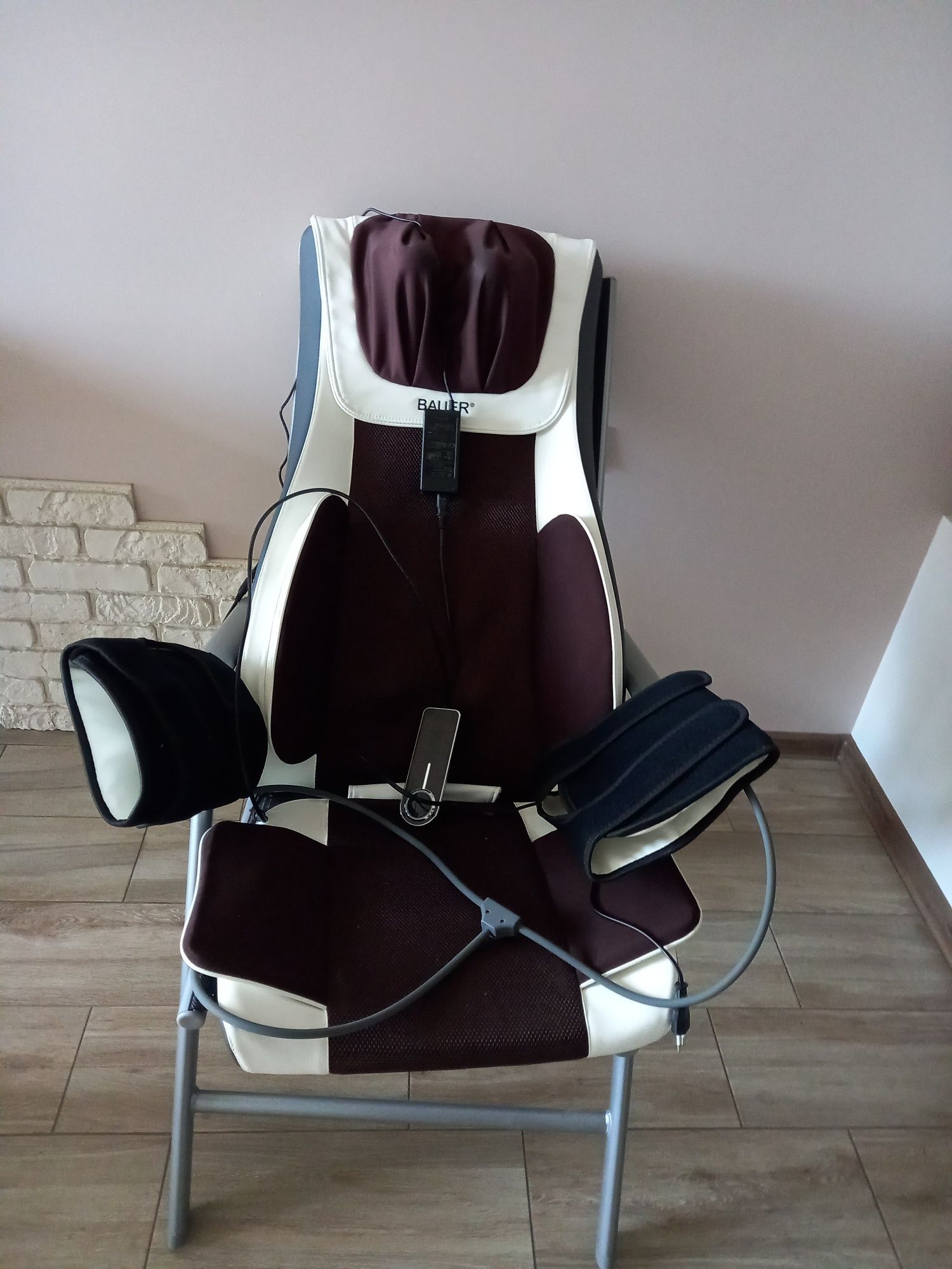 Продам крісло нове