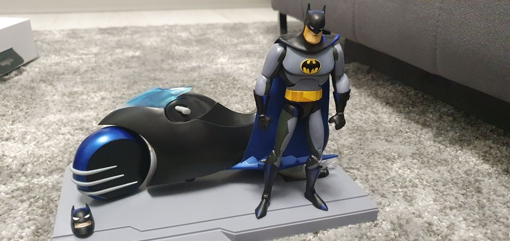 Batman the animated series batman i batcycle DC direct Mcfarlane toys