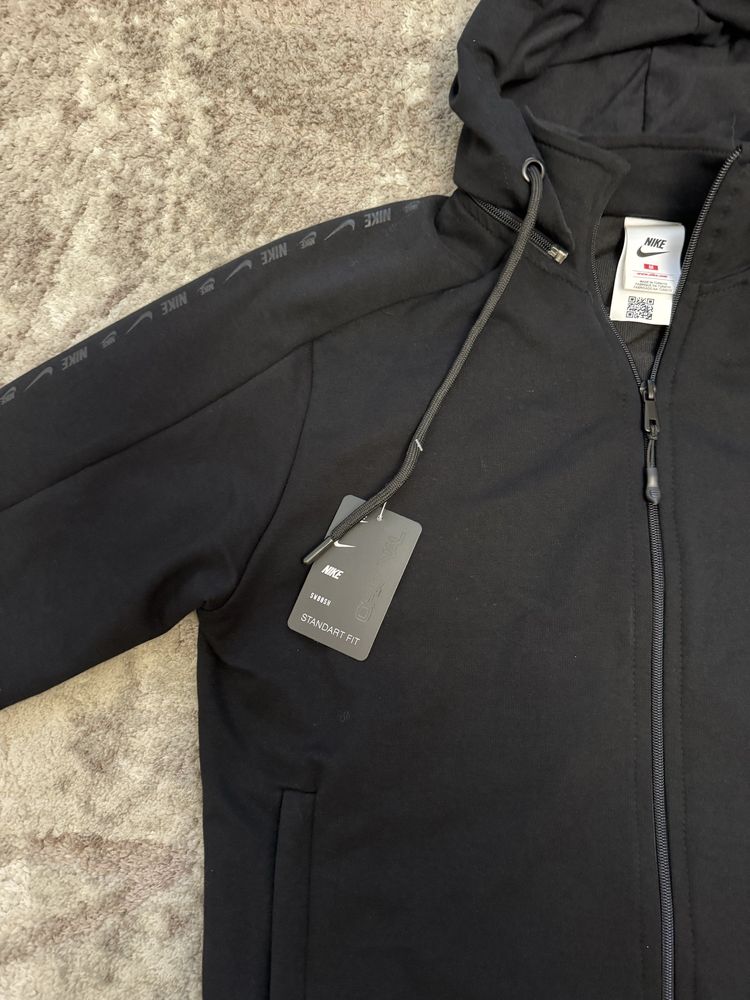 Спортивний костюм Nike /топ якість /M-L/ весна літо осінь