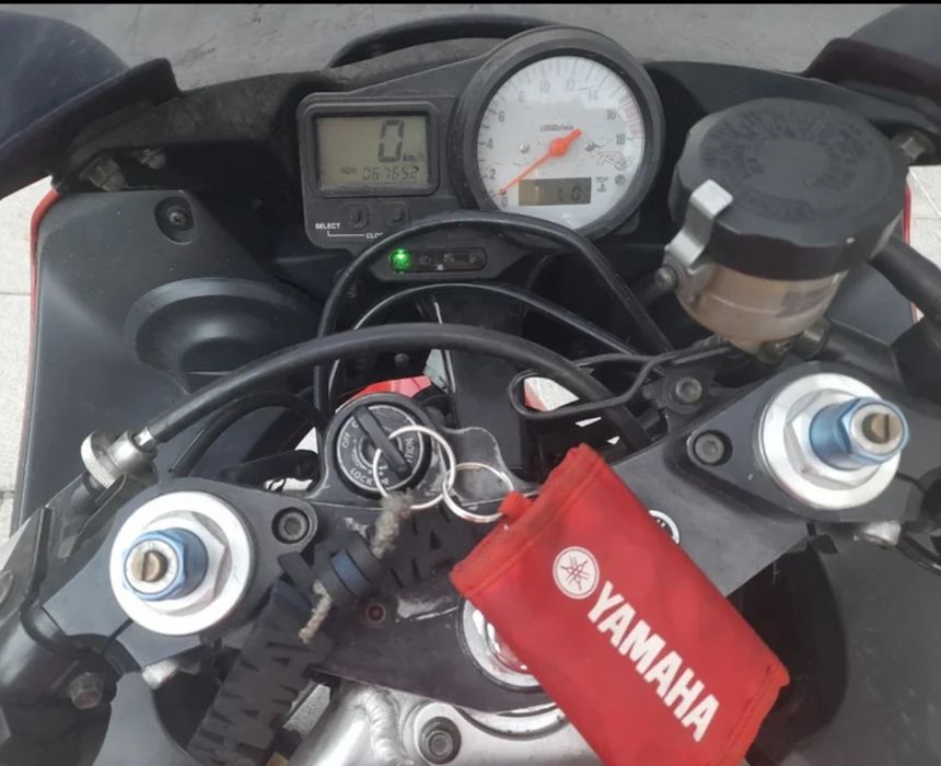 YAMAHA R6 todos os anos peças