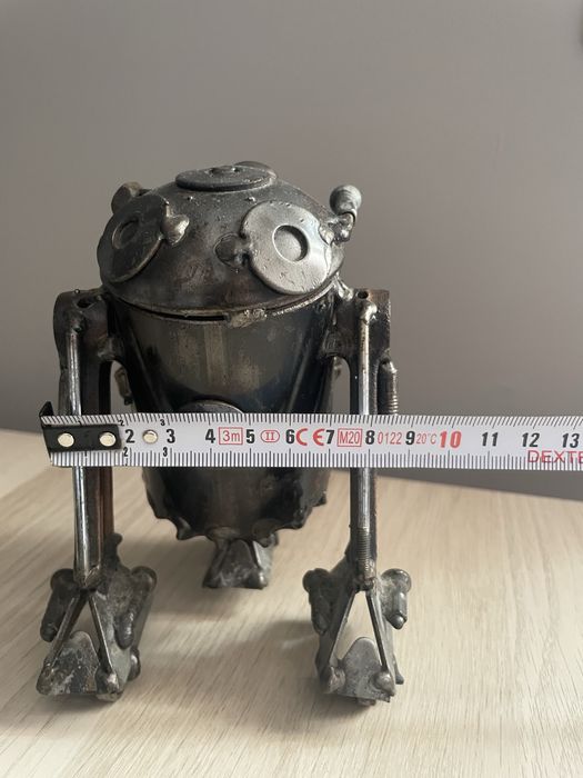 Figura de metal R2D2