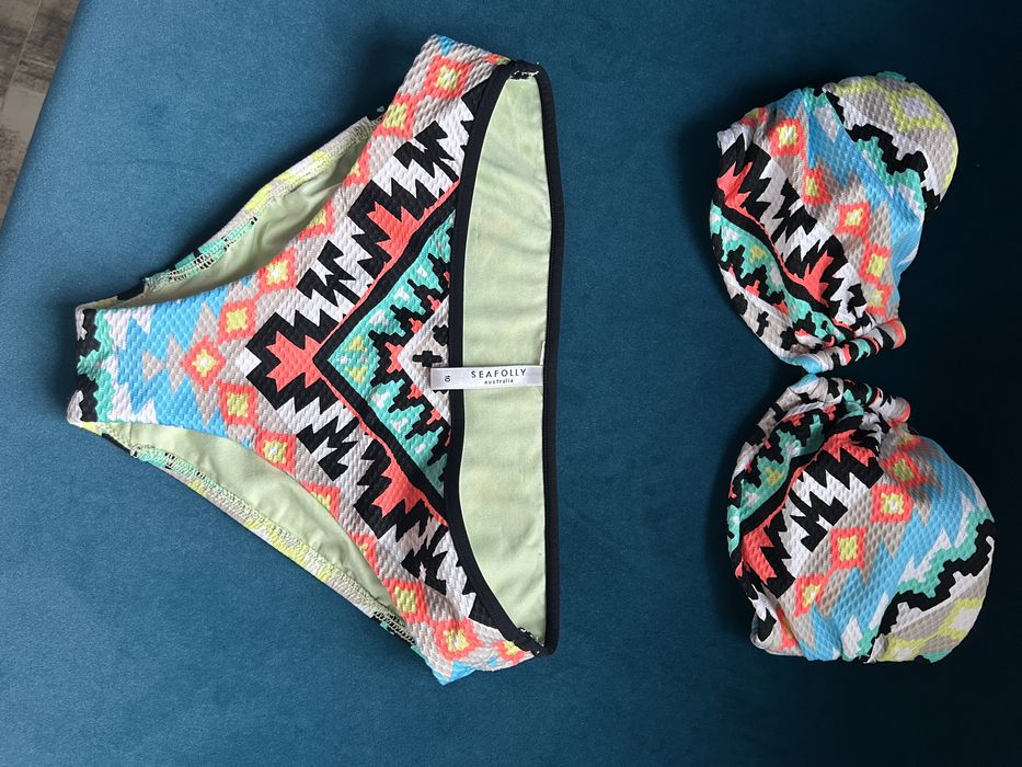 Stroj kapielowy piekny