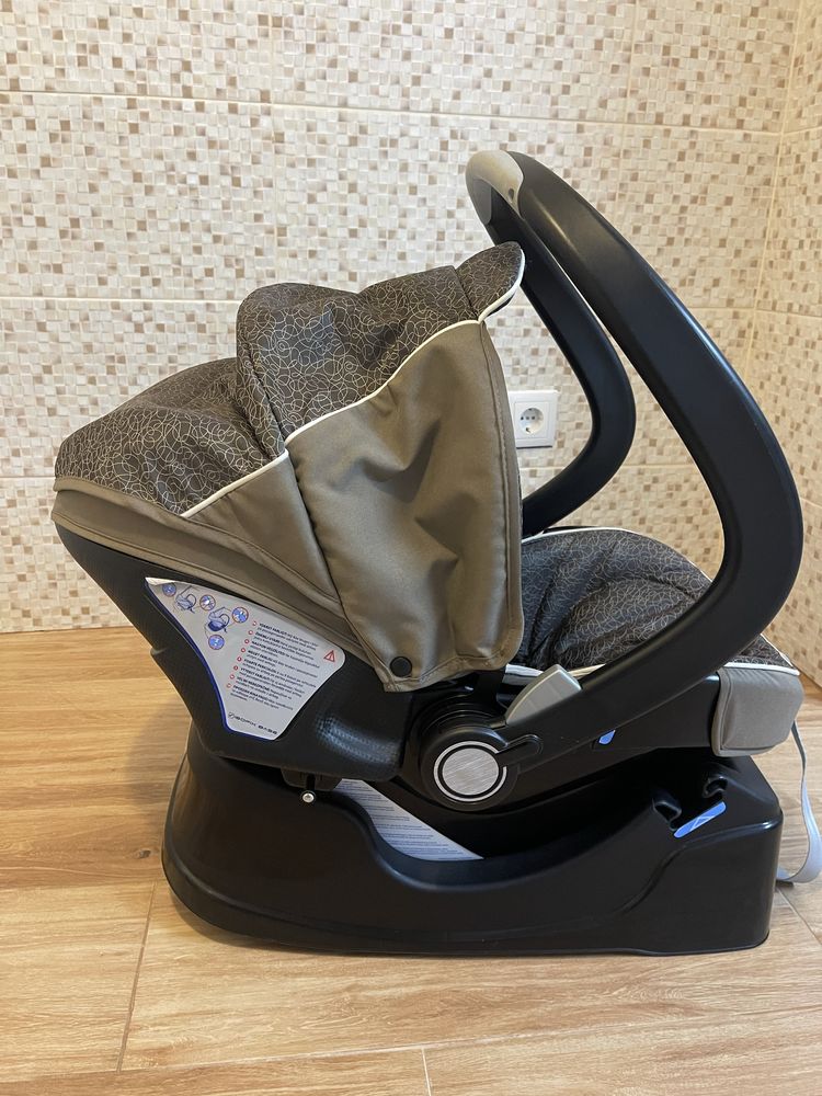 Cadeira auto/ovo para bebé dos 0 aos 13 kgs