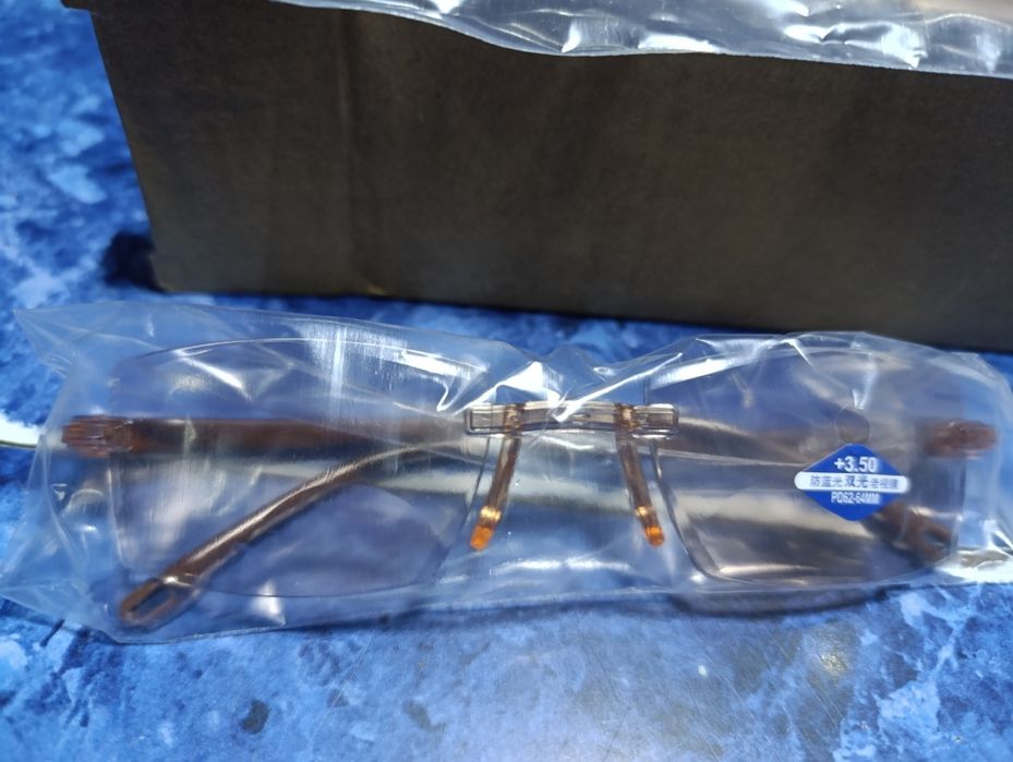 Очки для чтения без оправы
