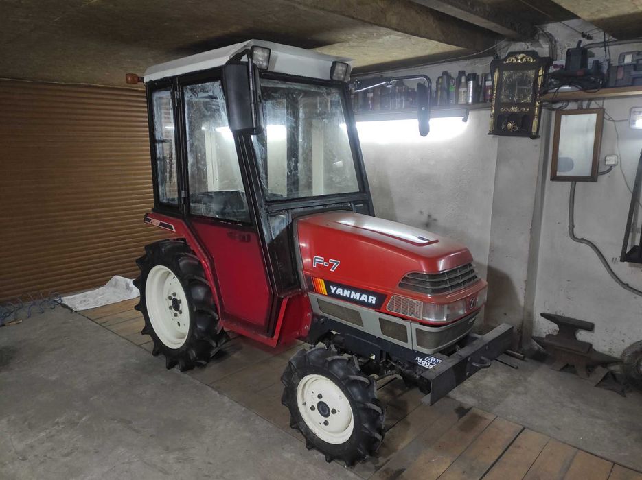 Продам японський мінітрактор Yanmar F7