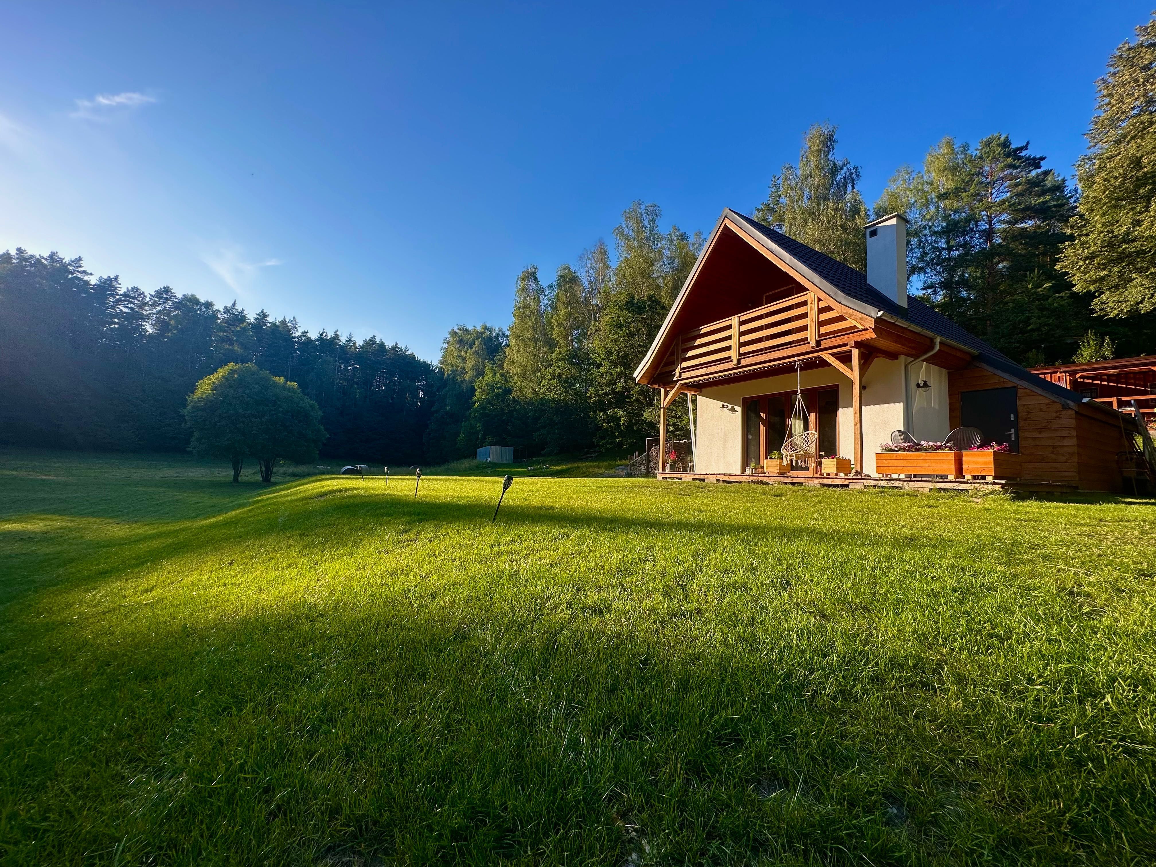 Domki nad Dadajem - Słoneczna Łąka