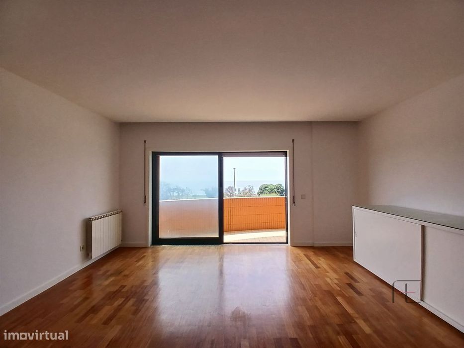 Apartamento T2, Vista Mar, São Félix da Marinha