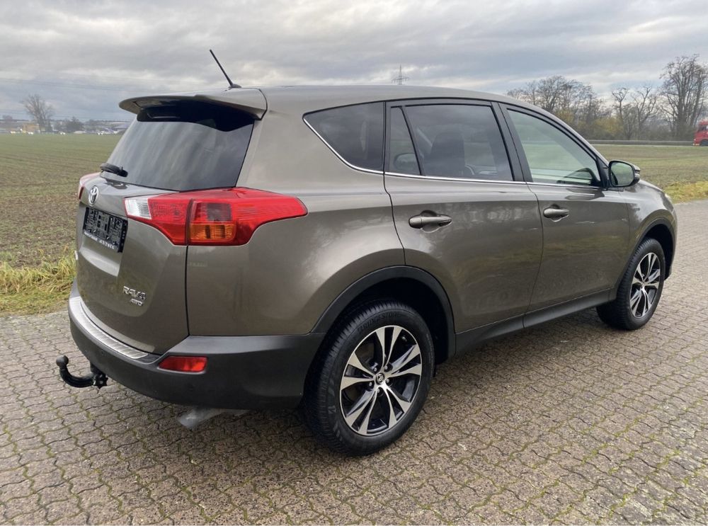 Toyota RAV4 2013-2015 розбор