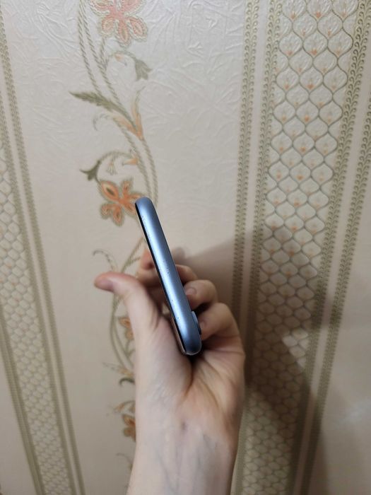 IPhone XR 64 gb blue блакитний neverlock