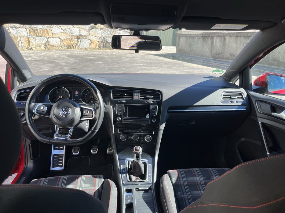 VW Golf VII GTI Perfomance