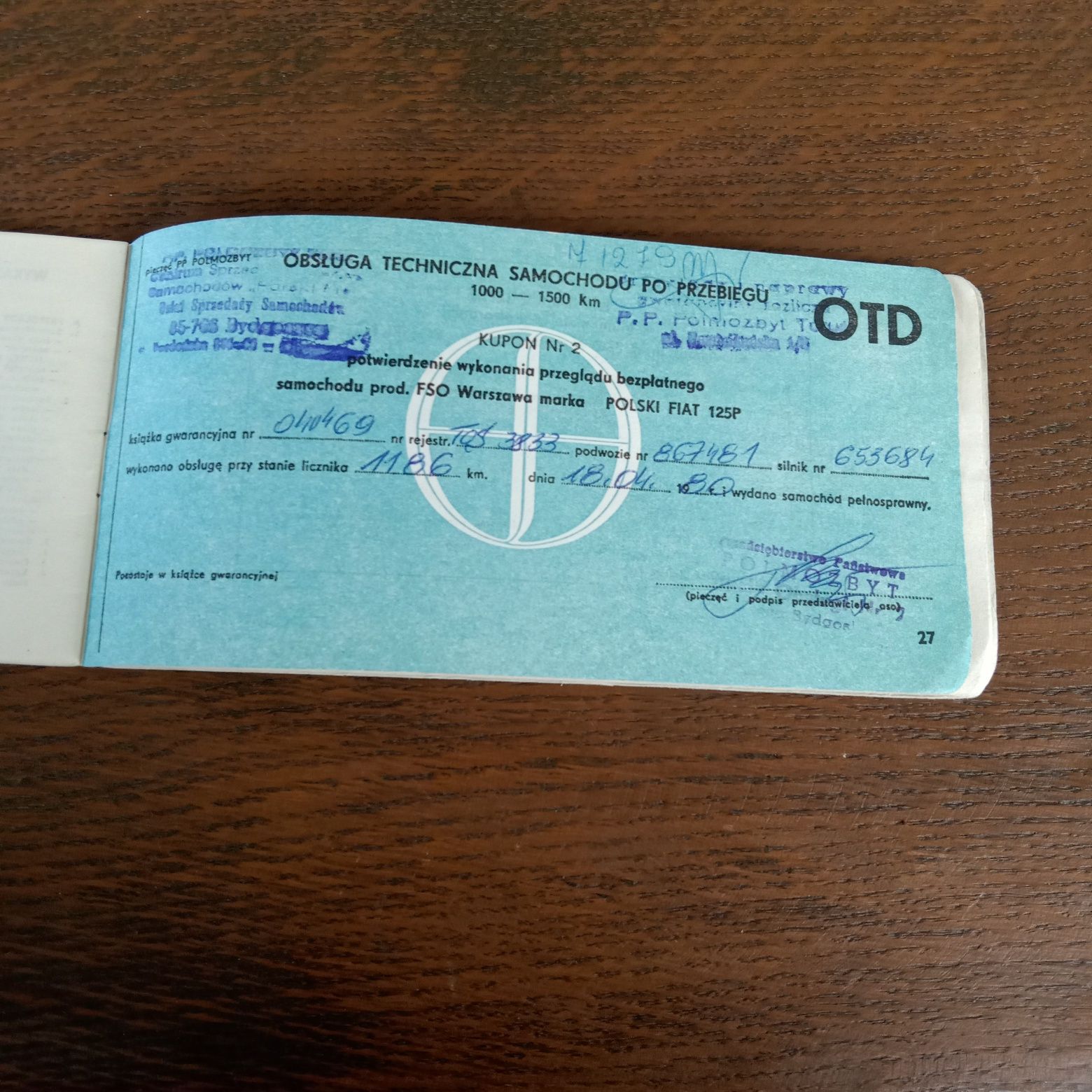 Książka gwarancyjna fiat 125p z 1979 roku