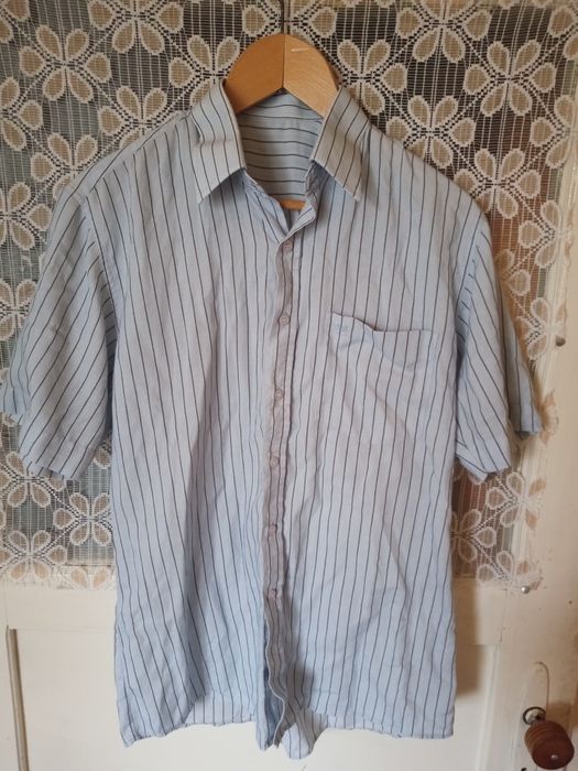 Koszula męska z krótkim rękawem firmy OR, jasnoniebieska