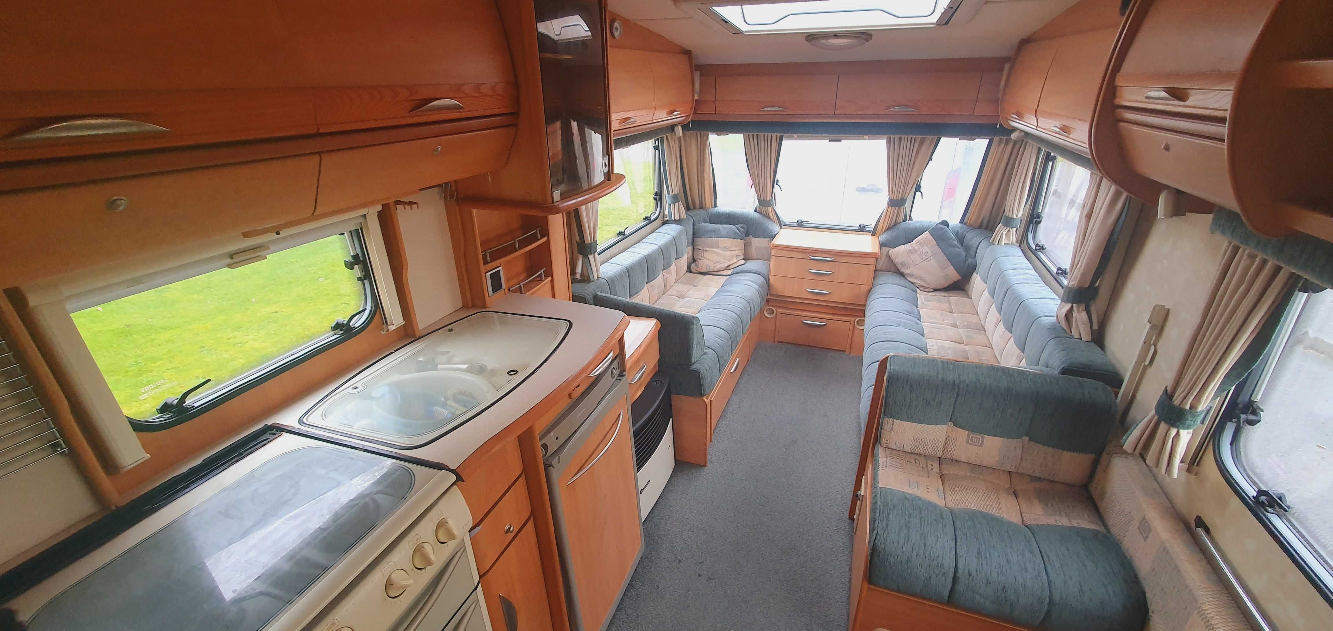 Przyczepa kempingowa Swift Challenger 4 osobowa