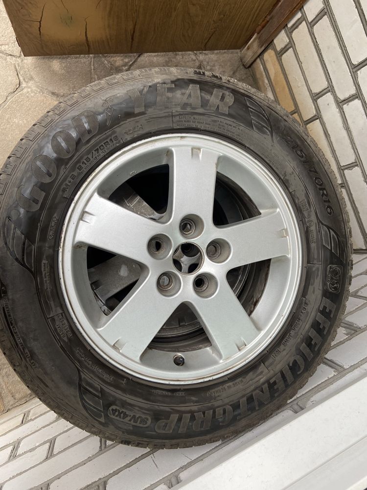 Диски з резиною 5/114,3 r 16Mitsubishi outlander