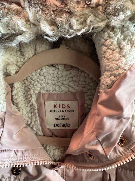 Курточка теплая