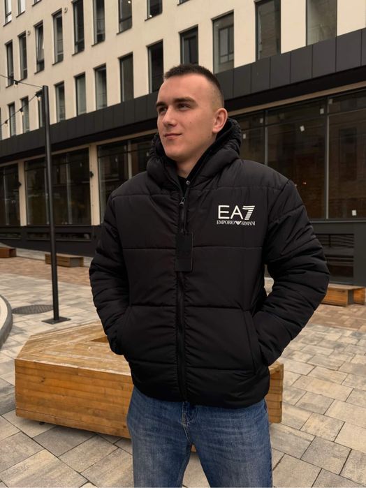 Пуховики Armani, Lacoste