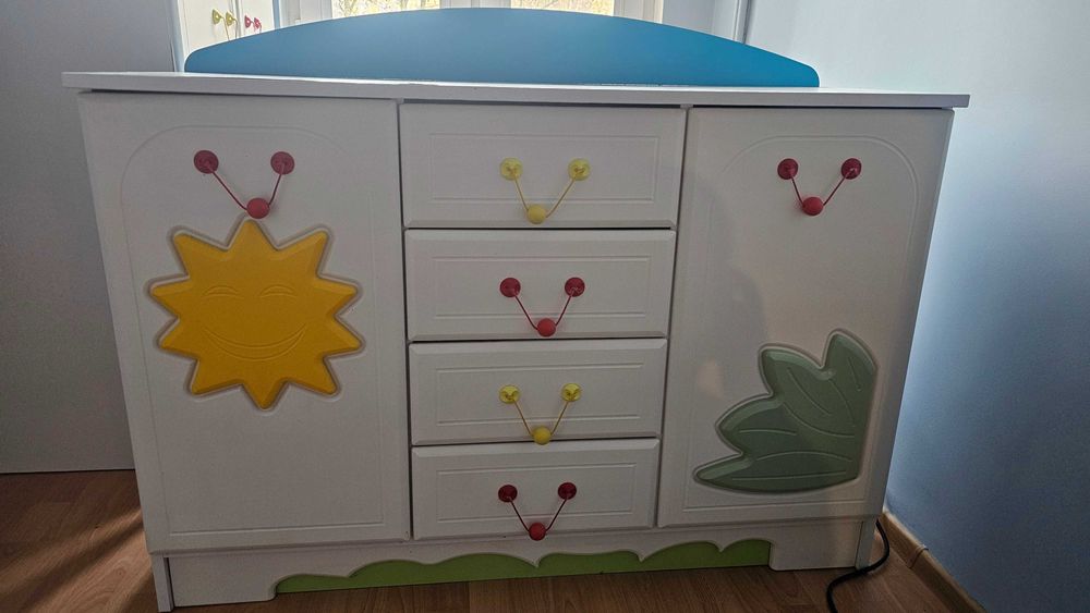 Zestaw mebli dzięcych