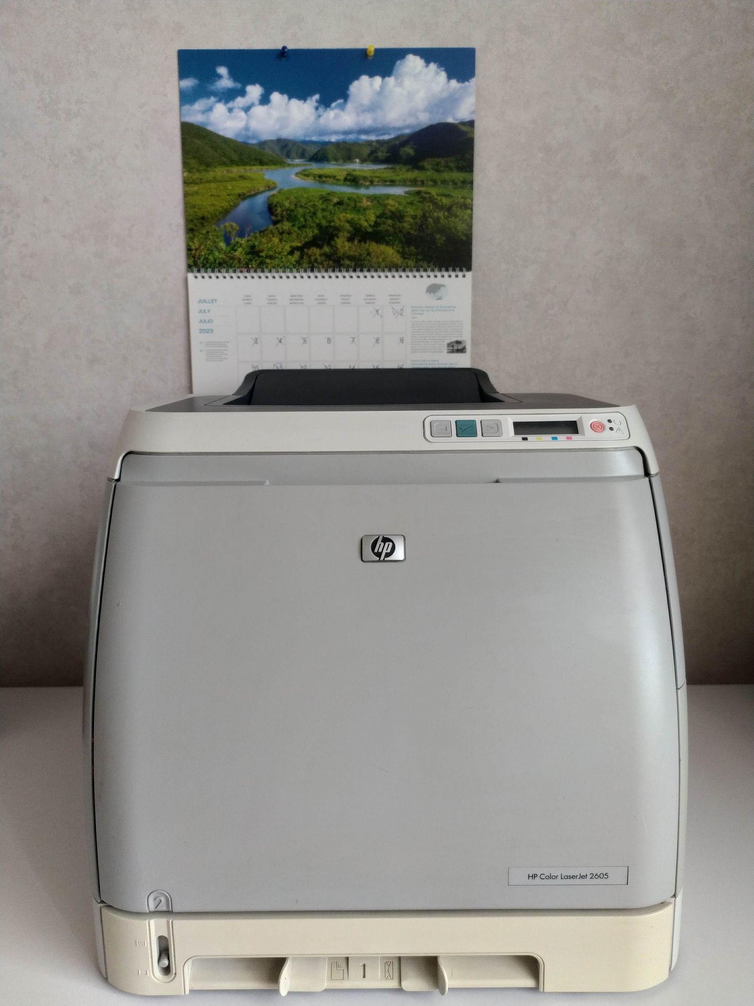 Продам лазерный кольоровий принтер HP LaserJet 2605
