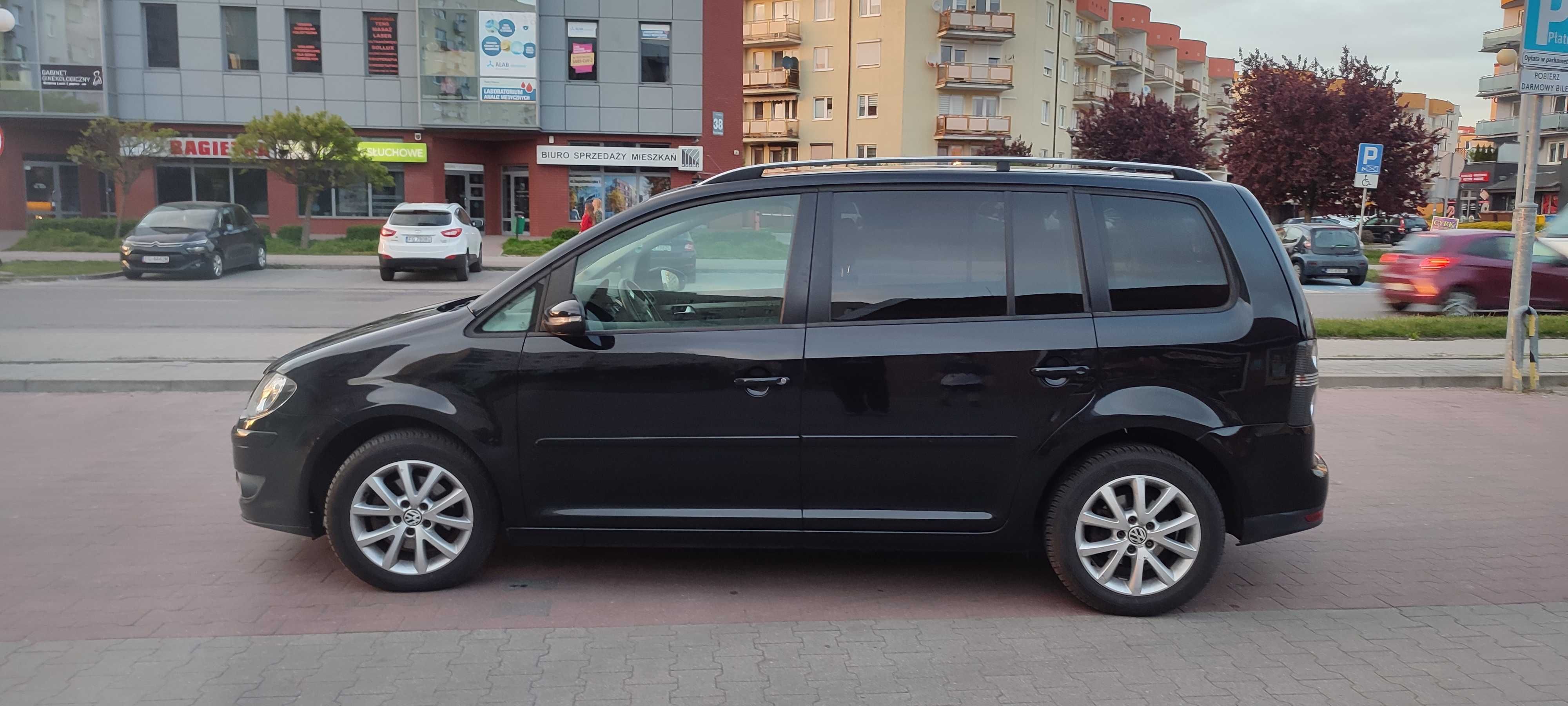 vw TOURAN 2.0 TDI rok 2010 zarejestr ubezpieczony