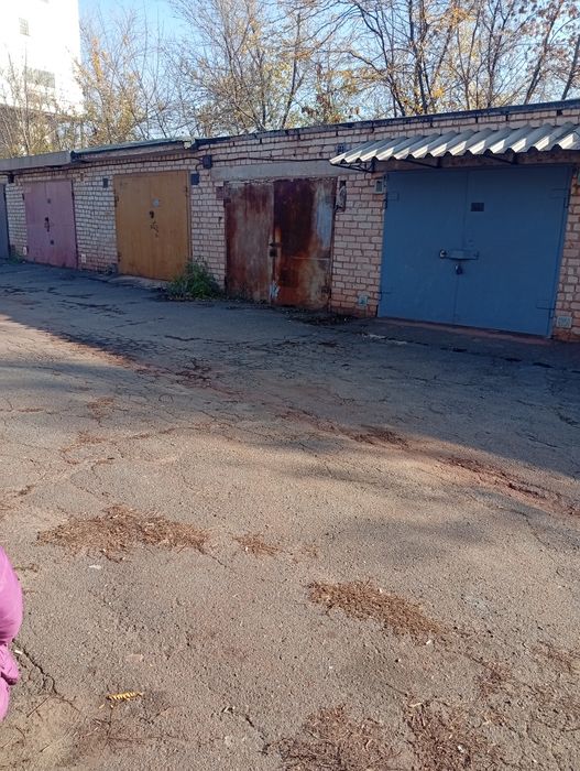 Продам гараж в гаражному кооперативі Зоря