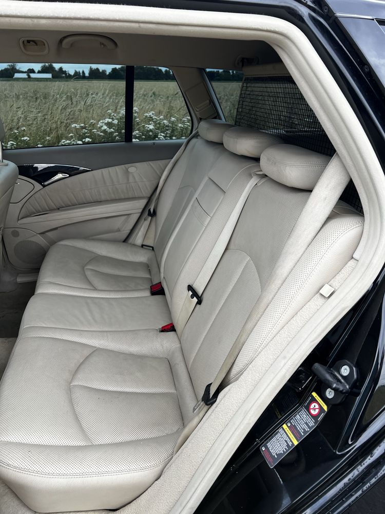 Mercedes-Benz E500 4-MATIC