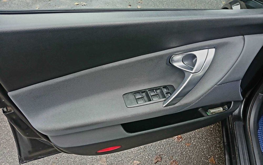 Продам Nissan Primera газ/бензин