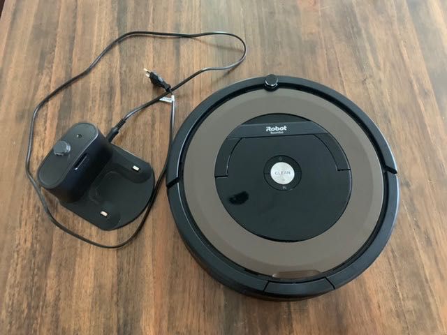 IROBOT Roomba 896 como novo com caixa original