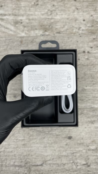 Базеус павербанк Powerbank 30000 mAh 65w відгуки на фото