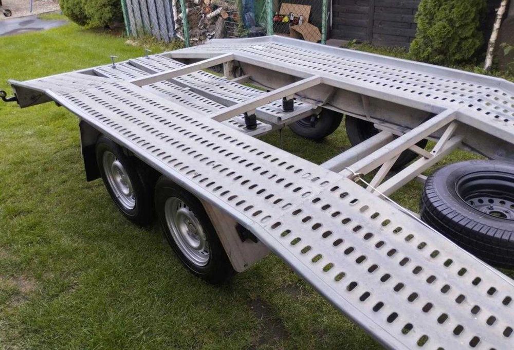 Reboque porta carros boro