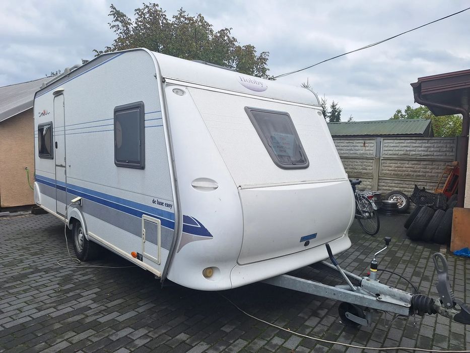 Hobby De Luxe Easy 460 UFE  Przyczepa kempingowa Hobby De Luxe 460 UFE mover namiot Isabella