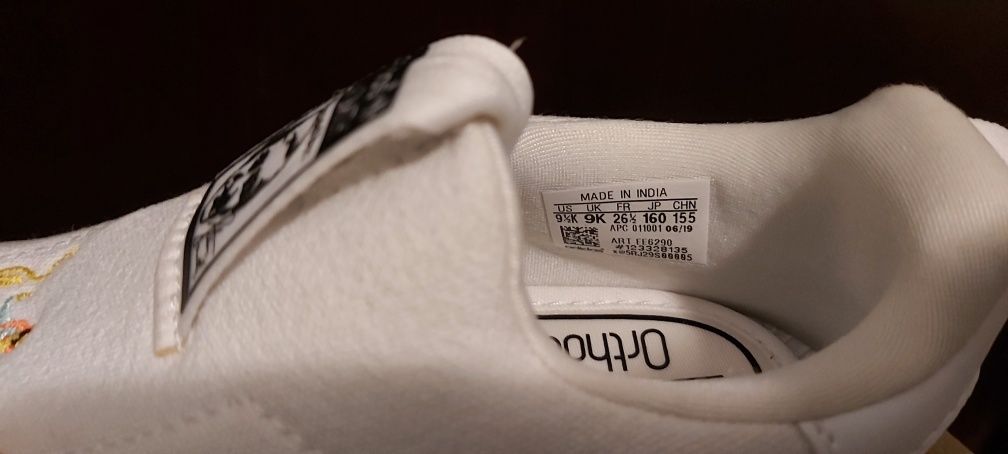 Vende-se ténis marca adidas.