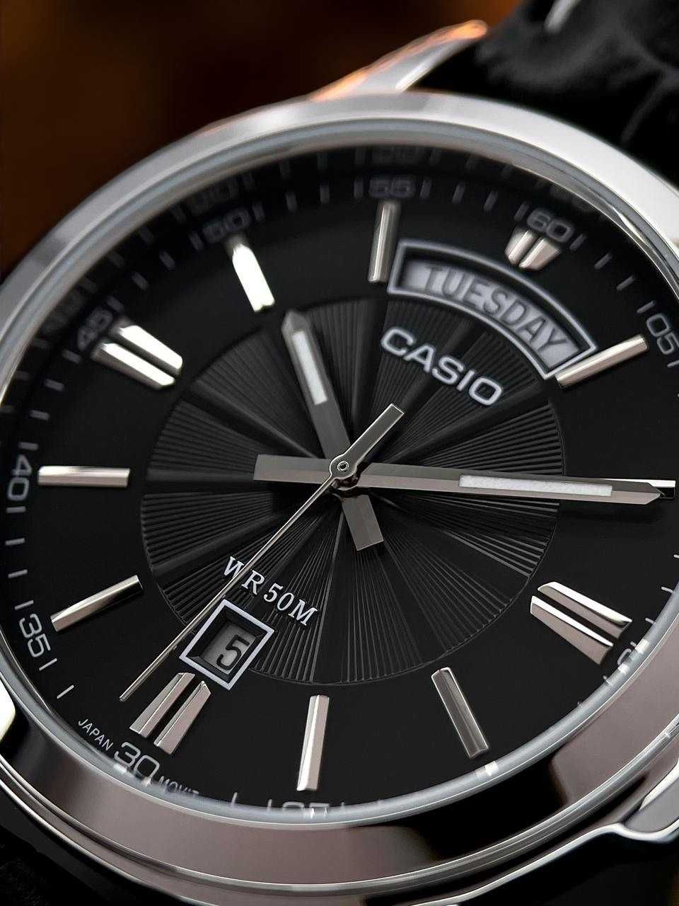 Годинник Casio MTP-1381L-1A, наручні часи Касіо, оригінал