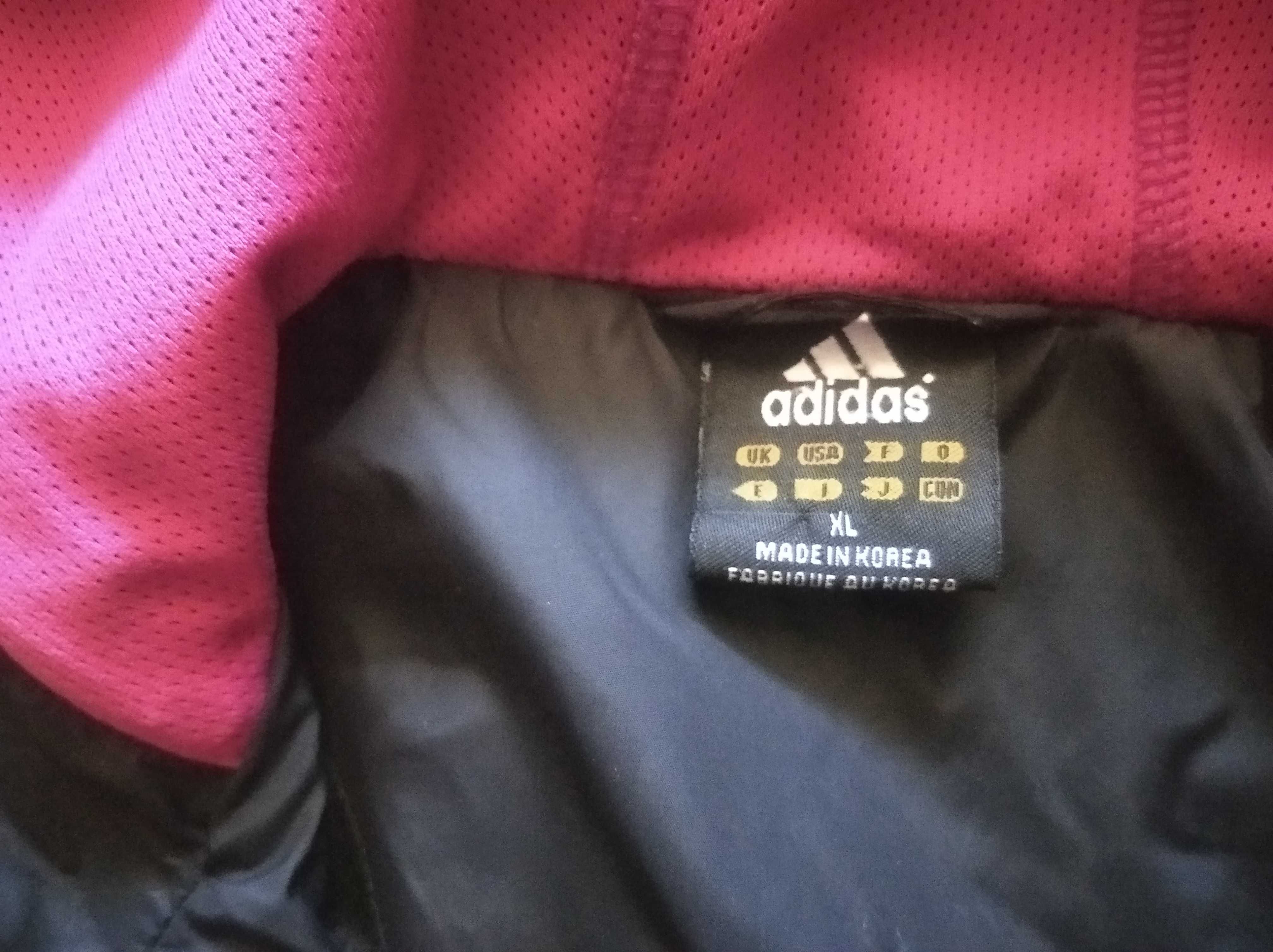 Adidas Вітровка спортивна жіноча,розмір XL(S)