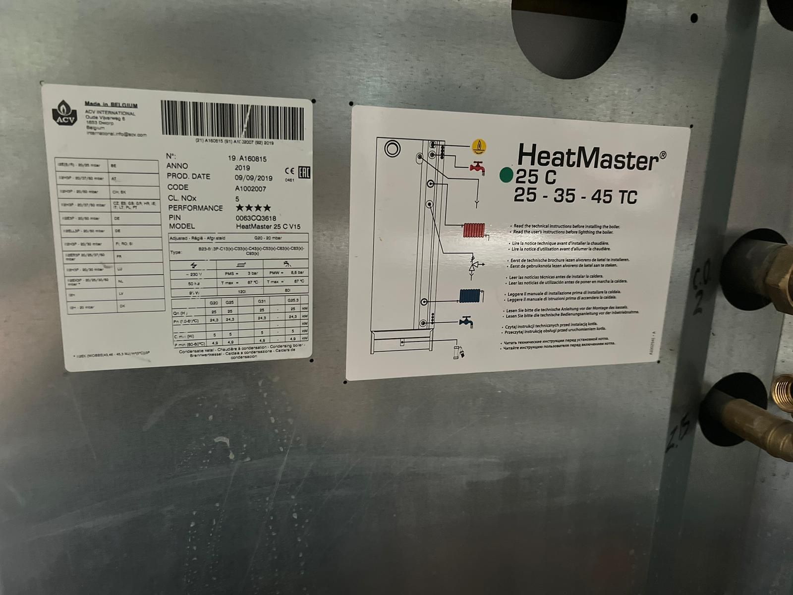 piec gazowy kondensacyjny Heat Master 25 v15
