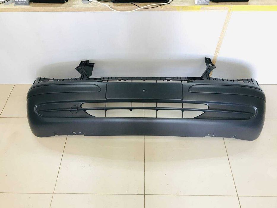Бампер передний Вито 639 ресничка Mercedes Vito 639 Разборка новый