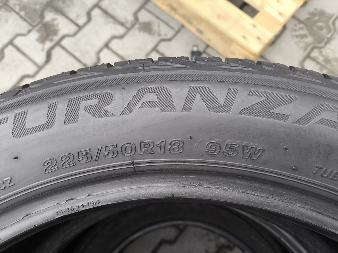 225/50/18 Bridgestone Turanza T001 2sztuki