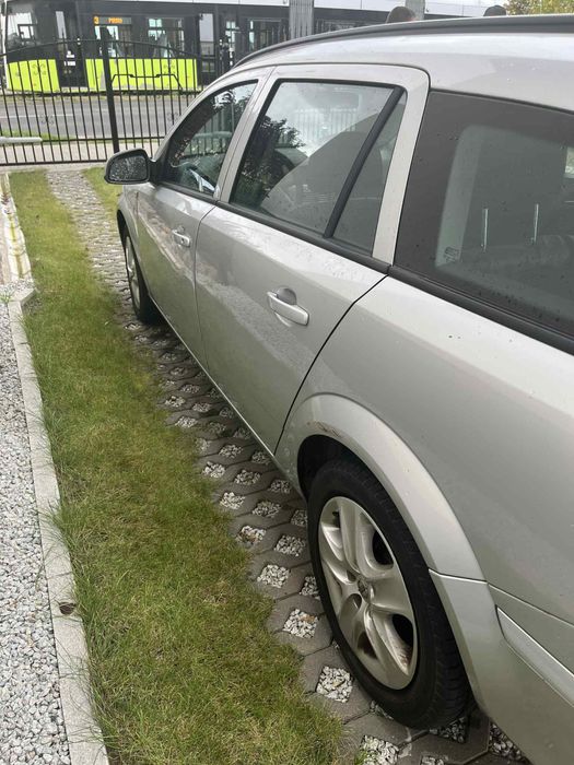2 właściciel polski salon Opel Astra H 1.6 kombi